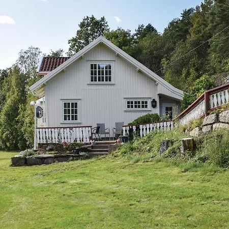 Beautiful In W/ 3 Bedrooms Staubo