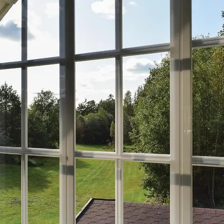 Semesterbostad Beautiful In W/ 3 Bedrooms